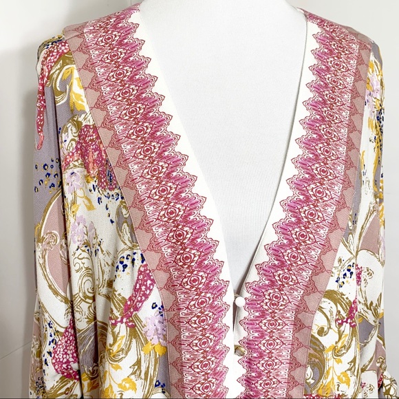 SOLD-NWT Free People Tie Sleeve Kimono Blouse - Picture 2 of 7